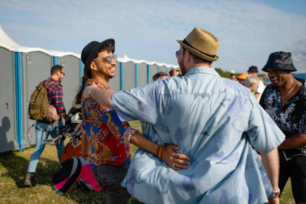 Best Affordable portable toilet rental  in Belle Plaine, IA